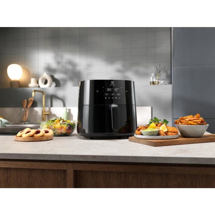 Electrolux Friteuse à air EAF5B 5L
