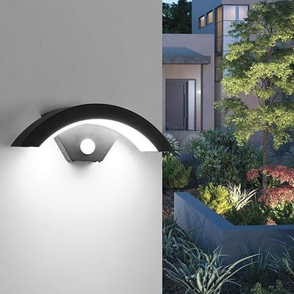 DELIPOP Applique Murale Extérieure LED 24W - Capteur Lumineux, Étanche IP65, 6500k Lumière Blanche pour Jardin（Paquet de 2）- Noir