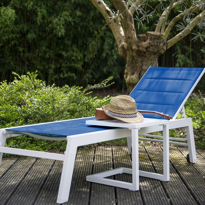 Set bain de soleil et table d'appoint BARBADOS en textilène taupe - aluminium blanc
