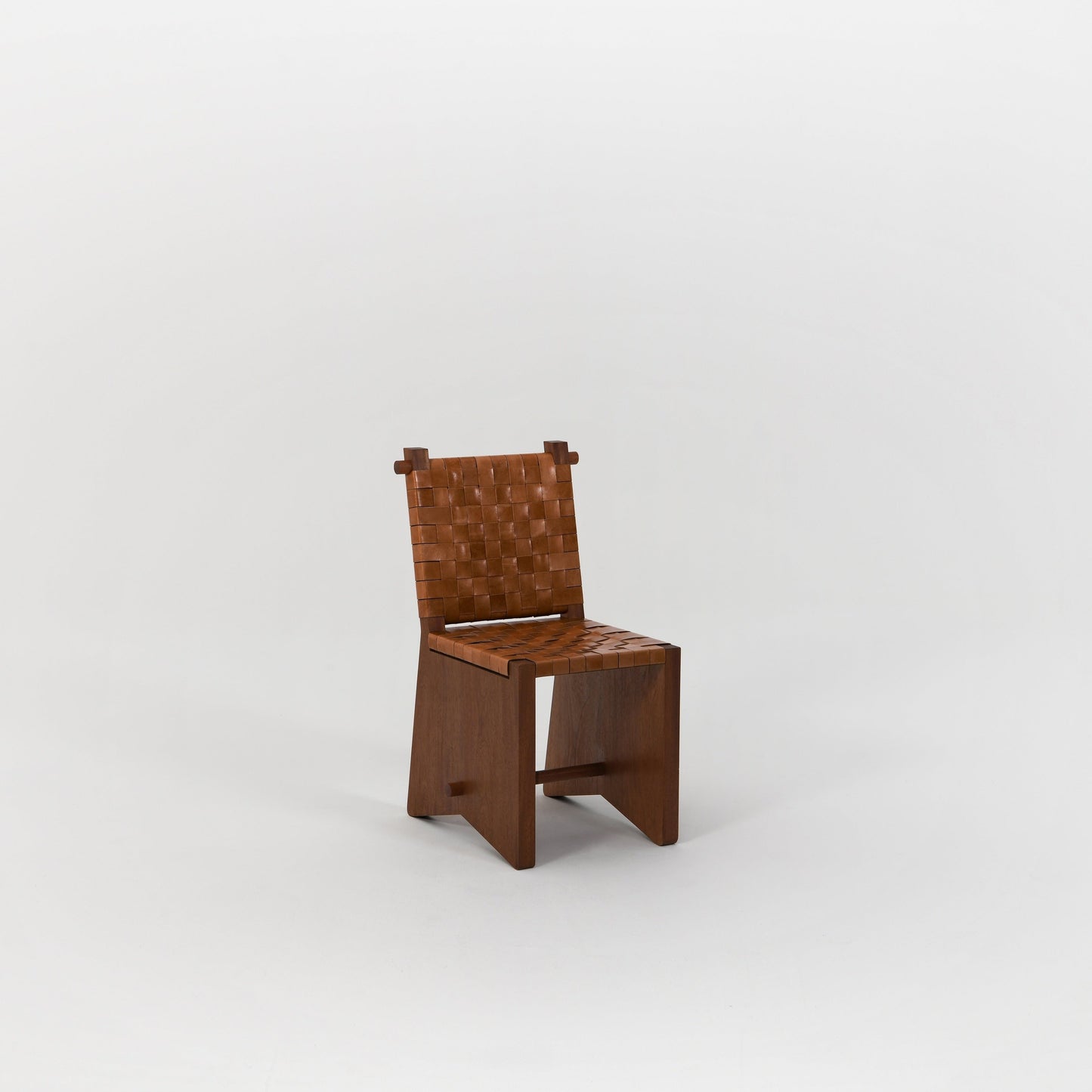 Chaise Solium acajou cuir tressé