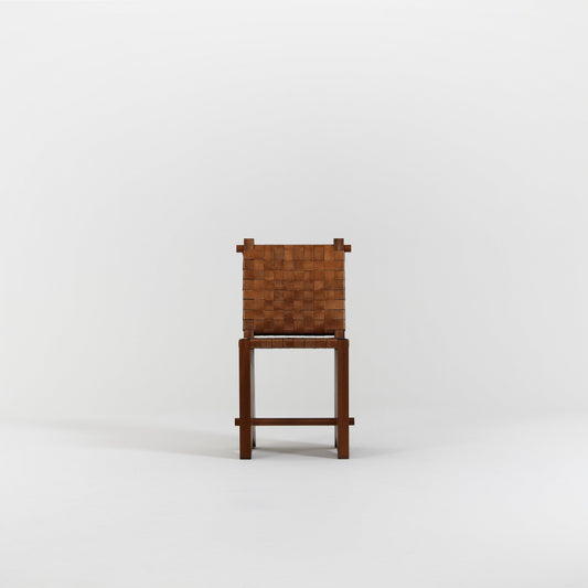 Chaise Solium détail cuir tressé